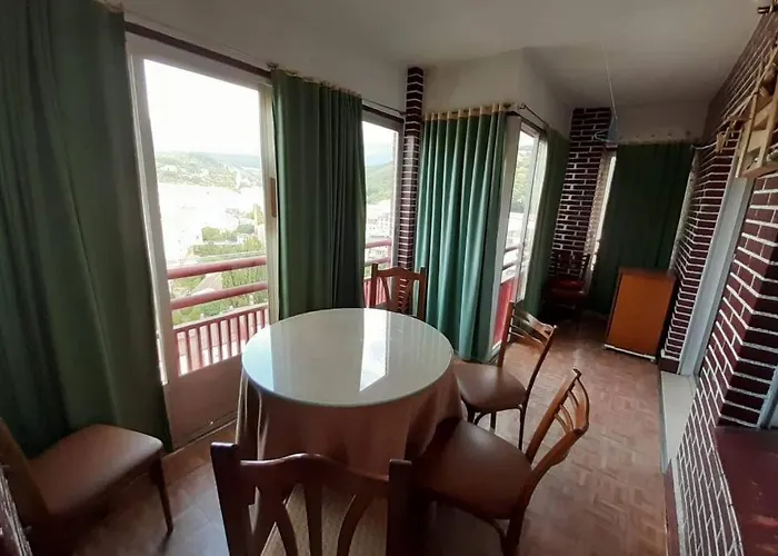 Completo 'mira Bejar' 아파트 베하르